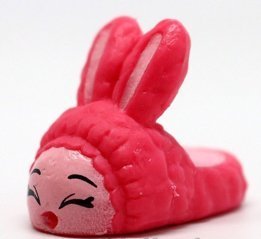 Shopkins Season 2 #2-111 Pink Bun Bun Slipper