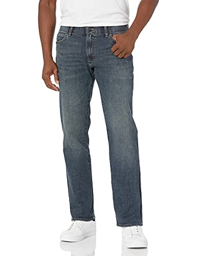 Extreme Motion Reg Fit Bootcut Jean 