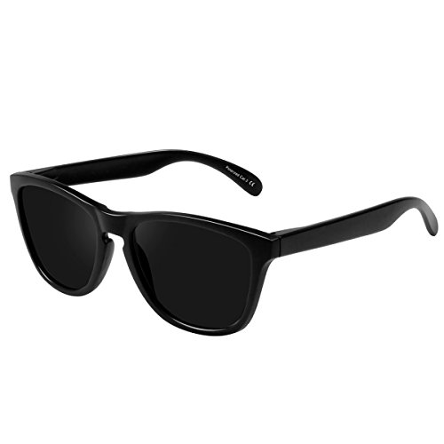 FEIDU Polarized Men Wayfarer Sunglasses Classic Mirror Eyewear Unisex FD 0628 (Black, 2.08) â€¦