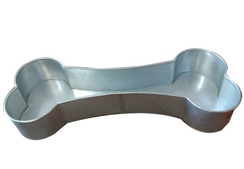 bone cake tin
