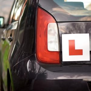 Tech Traders L Plates Fully Magnetic for Car Learning Driver - Extra Thick 1.0mm Strong Magnetic Back for Vehicles, Easy to Attach & Remove - 2 Pack