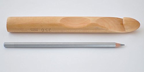 2 FloraKnit+Wooden+Chunky+Crochet+Blanket