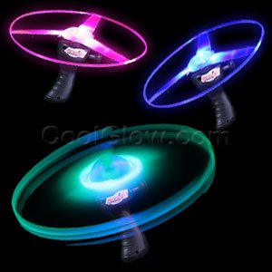 Fun Central G710 LED Light Up Flashing UFO Flyer