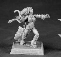 Seoni Iconic Female Sorceress Pathfinder Series Miniatures