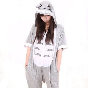 Amazon Co Jp となりのトトロ 着ぐるみパジャマ 半袖 男女兼用 Mサイズ ファッション