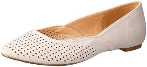 beige flats canada