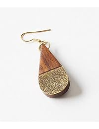 Pendientes colgantes de madera y latón hechos a mano en la India para mujeres niñas