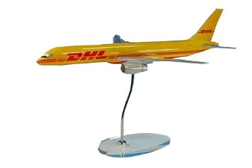 Dhl Boeing 757 200 1 100 Amazon De Spielzeug