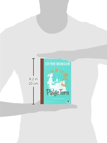 Amazon Com Paige Torn A Paige Alder Novel Paige Alder Series 9781612912981 Mangum Erynn Books