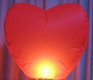 1 pc Large size Red Heart Shape Chinese KongMing Wishing Fly Sky Lanterns Fire Light Lamp Wedding holiday party lights CE Approval