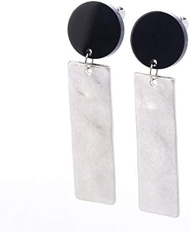 Amazon Co Jp イーブスサプライ レディース Yevs Supply レディスアクセ メタルプレートイヤリング 10グレー系 Free 服 ファッション小物