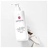 Golden-Glow-Gradual-Tan-by-Gatineau-Sunless-Body-Care-for-All-Skin-Types-400ml Gatineau - Golden Glow Gradual Tan (400ml) 2 in 1 Moisturiser & Self Tanning Lotion
