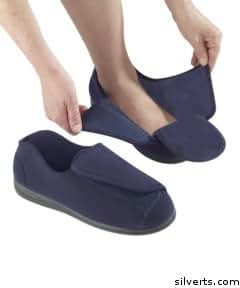extra wide men's slippers for swollen feet