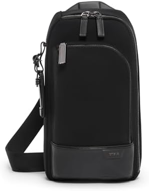TUMI　トゥミ　HARRISON 「ダニエル」　ユーティリティ・ポー Amazon.com: TUMI - Harrison Daniel Utility Pouch Waist Pack