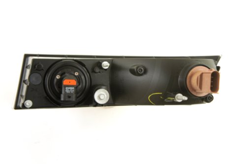 Genuine GM Parts 10383563 Passenger Side Fog Light Assembly