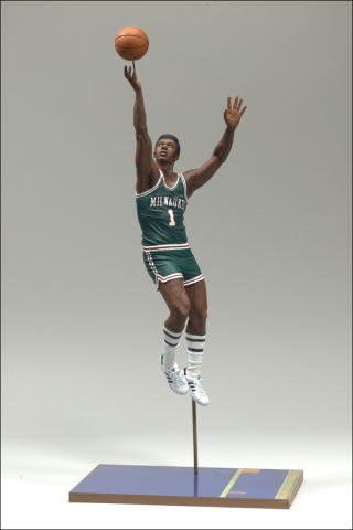 Amazon マクファーレントイズ Nba レジェンドシリーズ2 オスカー ロバートソン ミルウォーキー バックス おもちゃ おもちゃ