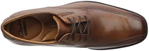 clarks men's tilden walk derbys