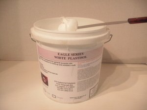 WHITE PLASTISOL EAGLE SERIES 1 Qt $22.50