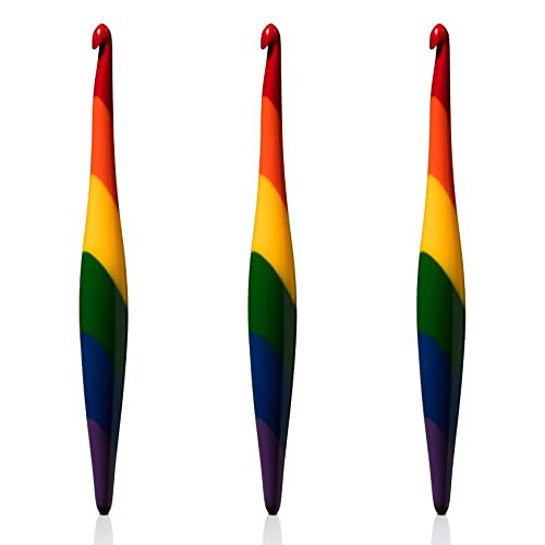 Furls Crochet Hook, Pride Rainbow Streamline Swirl, Ergonomic Handle Crochet Hooks 7" (Streamline - Pride Rainbow, K - 6.50MM)