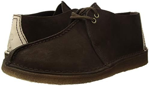 desert trek black suede