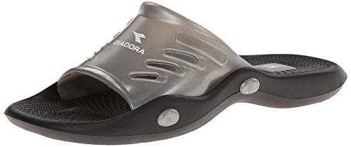 Diadora Soccer Men's Naxos
