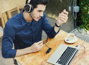 Creative Sound Blaster E1