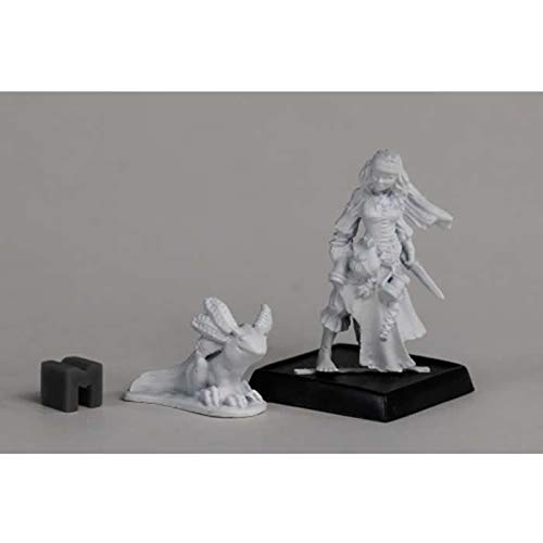 Reaper Miniature Cailleach Deargh, River Widow 03913 Dark Heaven Unpainted Metal