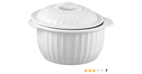 medium casserole dish with lid