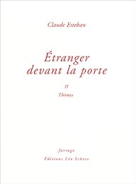 Étranger devant la porte