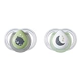 Tommee Tippee Newborn Night Time Pacifier, BPA-Free, Bottle Shapped Nipple, 0-2 Months, 2 Count (Colors May Vary)