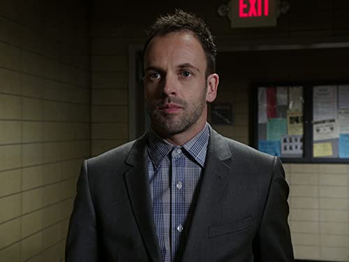 Amazon Co Jp エレメンタリー ホームズ ワトソン In Ny シーズン2 吹替版 を観る Prime Video