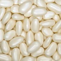 IVORY PEARLISED SUGARED ALMONDS - 1KG BOX FROM CLUB GREEN by Club Green