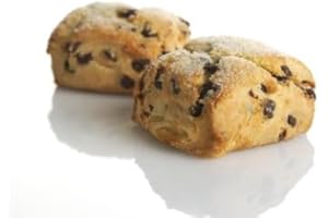 M&D Distribution Irish Fresh Baked Scones 6 per pack Kosher certified (Chocolate Chip) Heat & Serve, 2 Pound (Pack of 1)