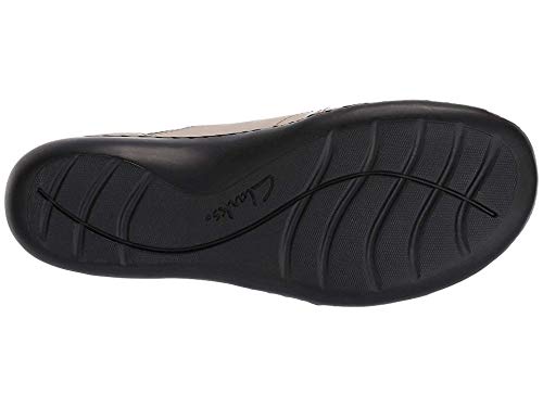 Clarks Women's Ashland Spin Q Slip-On Loafer - Image 3