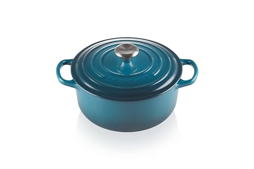 Le Creuset Signature Gusseisen-Bräter mit Deckel, Ø 20 cm, Rund, Für alle Herdarten und Induktion geeignet, Volumen: 2,4 l, 3,092 kg, Deep Teal, 21177