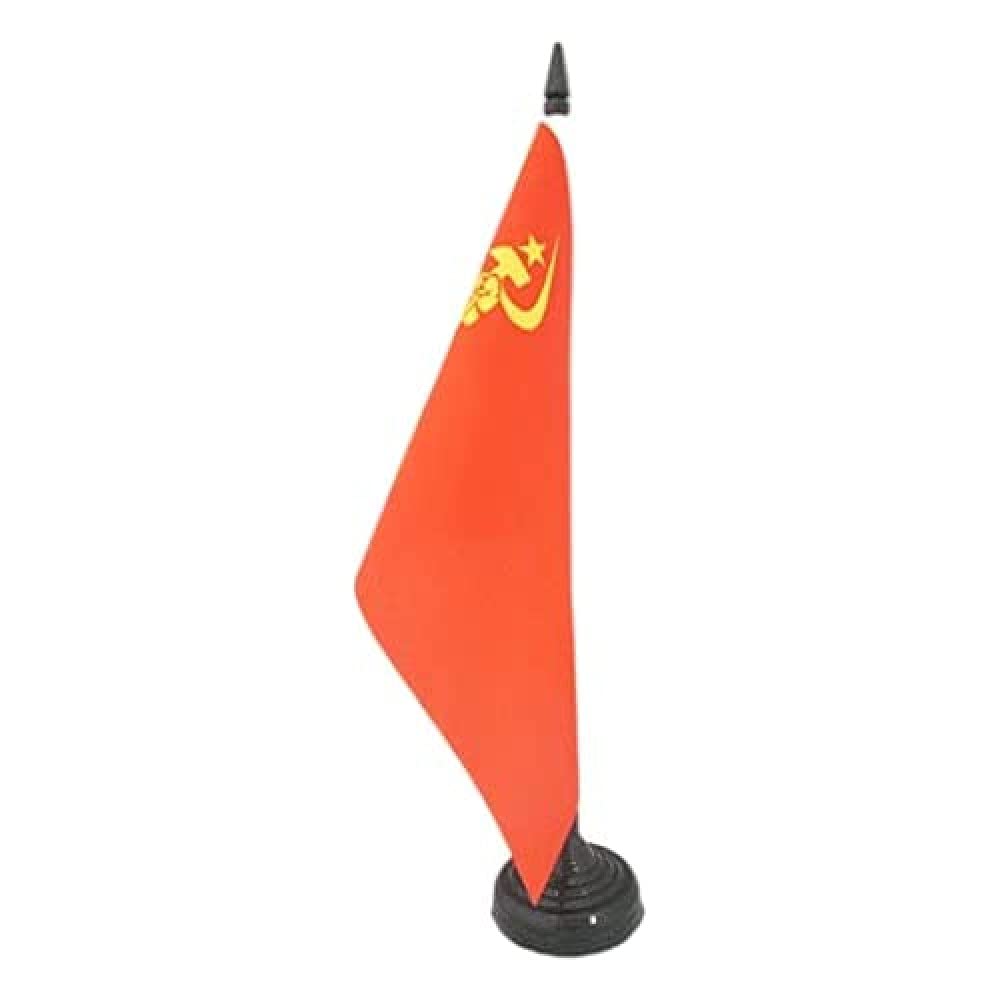 AZ FLAG USSR with hand Table Flag 5'' x 8'' - Red comunist Office Decoration 100% Polyester 21 x 14 cm - Mini Desk Flag with Pole and Black Plastic Base