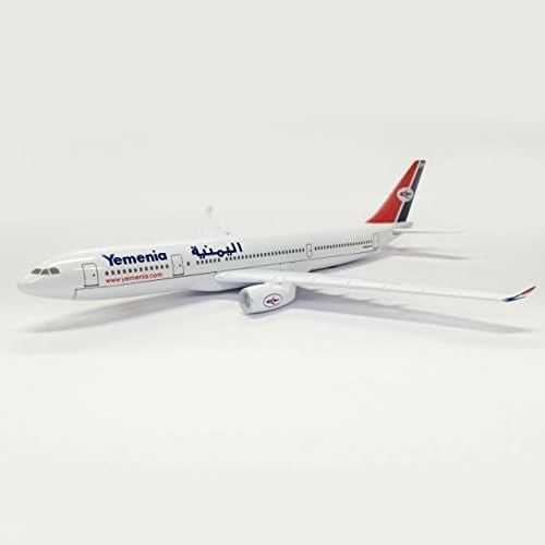 Yemenia airplane model Airbus A330-300 Yemenia