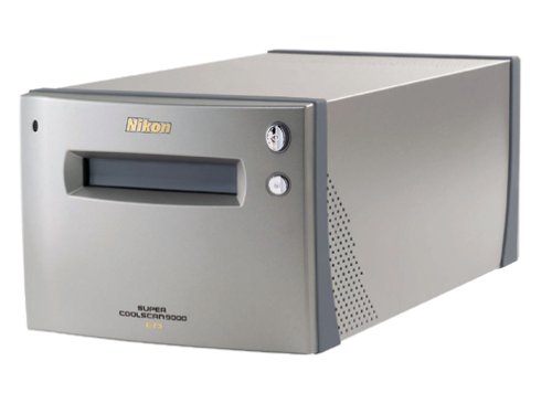 Nikon Super CoolScan 9000 ED Film Scanner