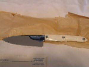 Traditional Model 1738 WHITE (pearl) CUTCO Hardy Slicers with 6.3""
Double-D® serrated edge High Carbon Stainless blades and 5.7""
handles. . . . . . . . . . . . . . Free 10 foot measuring tape with carabiner clip included with purchase.
