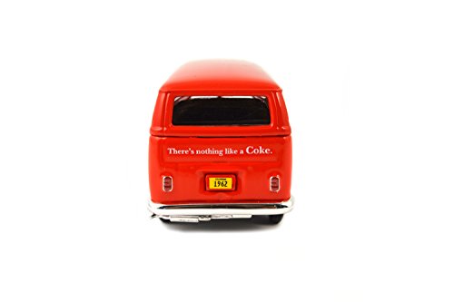 Motor City Classics 1:43 1962 Red Volkswagen Cargo Van