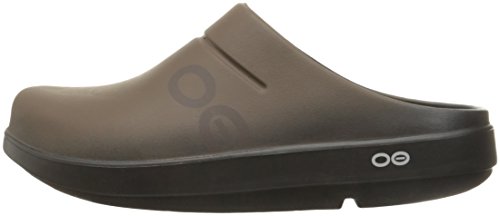mens oofos clogs