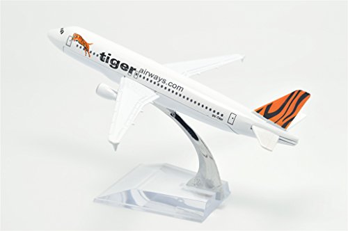 TANG DYNASTY(TM) 1:400 16cm AIR Asia Air Bus A320 Tiger Painting Metal Airplane Model Plane Toy Plane Model