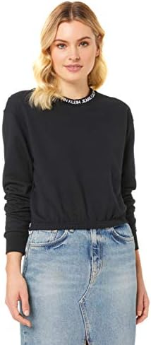 black cropped crew neck sweater