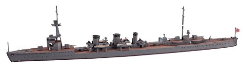 Hasegawa 1:700 Scale Japanese Navy Light Cruiser Tatsuta Toy
