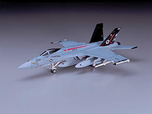 Hasegawa 1/72 Scale F/A-18E Super Hornet, E Series US Navy Carrier Borne Fighter Aircraft Model Kit # 00549