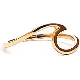 Pura Vida Wave Ring | Elegant ring with a polished finish, crafted for comfortable everyday beach-inspired wear.