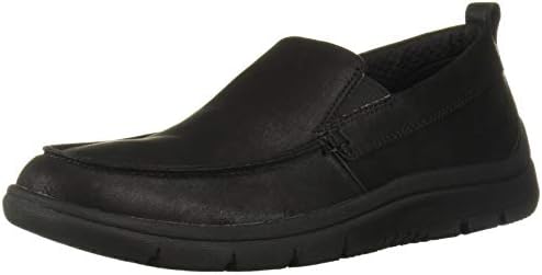 clarks shoes uae