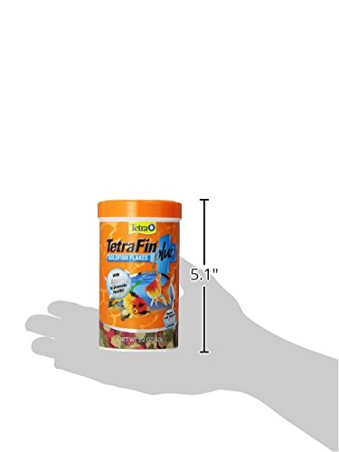Tetra TetraFin PLUS Goldfish Flakes with Algae, 2.2-Ounce
