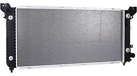 Nuevo radiador para GMC Yukon 2015-2016 y GMC Sierra 2014-2016, para unidades con paquete de remolque máximo, plástico y aluminio GM3010565 RAD13398