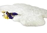 Chesserfeld Luxury Faux Fur Sheepskin Rug, Ivory, 4ft x 6ft with Thick Pile, Machine Washable, Makes a Soft, Stylish Home D&eacute;cor Accent for a Kid's Room, Bedroom, Nursery, Living Room or Bath